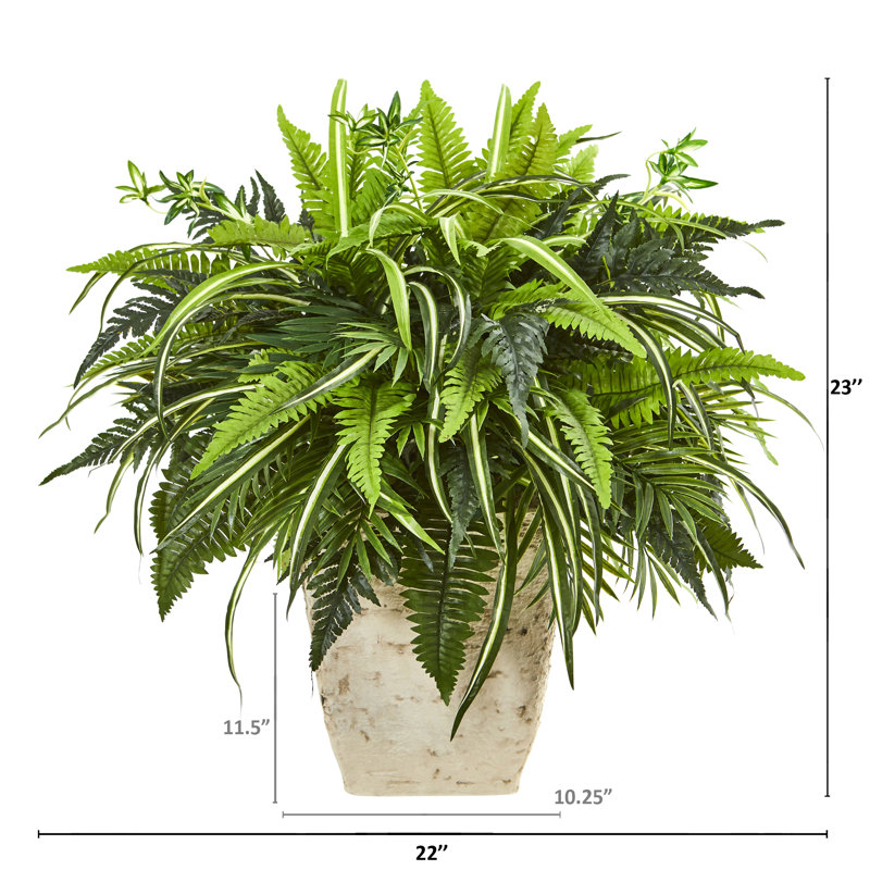 Plantes artificielles en pot de fleurs