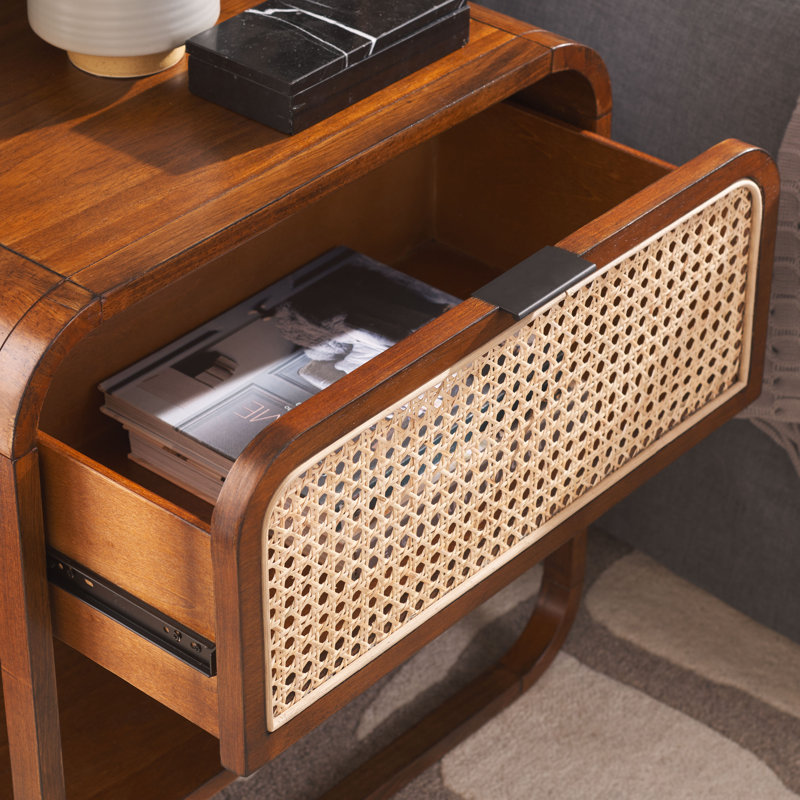 Beren 24'' W Nightstand, Walnut