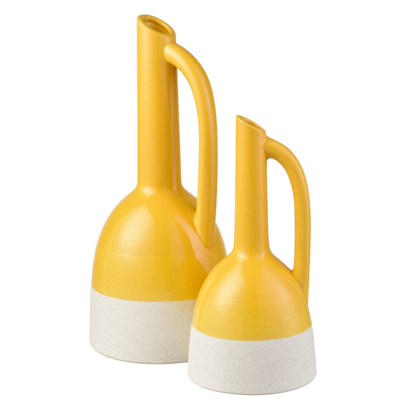 Bouteille Marianne - petite jaune, H 12 po x l 6 po x P 6 po