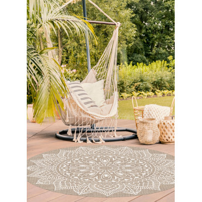 Kira Round Vinyl Area Rug