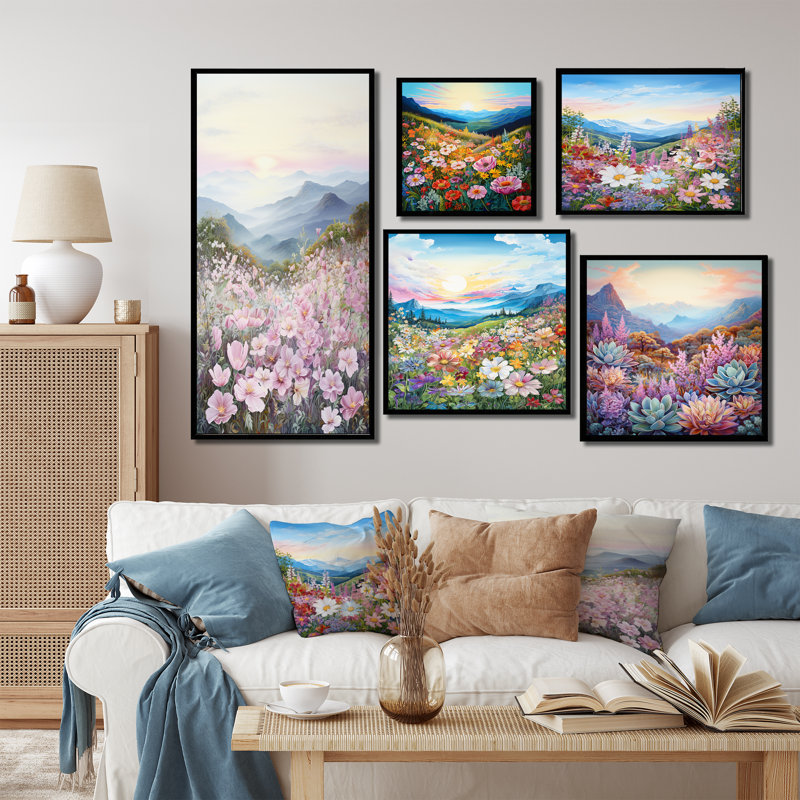 «Pink Roses Field In Mountain III - Roses», ensemble de 5 reproductions d'art sur toile, Cadre flottant noir