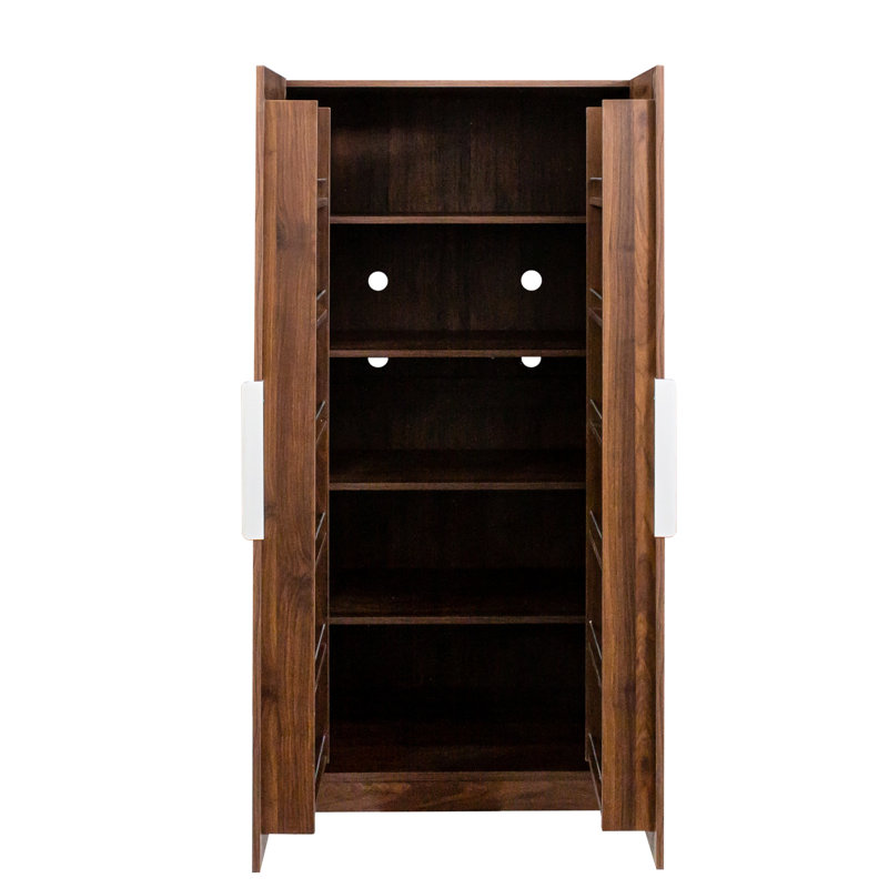 Le buffet autoportant en noyer de 64,63 po avec portes et tablettes offre un espace de rangement supplémentaire en noyer pour une organisation efficace de la chambre à coucher