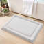 Tapis pour salle de bain en mousse viscoélastique blanche antidérapante 16 po x 24 po-133352964-133352968