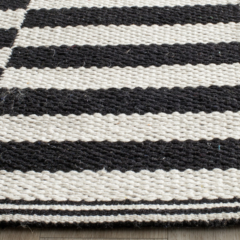 Dunkin Striped Cotton Area Rug, Rectangle 122 x 183 cm
