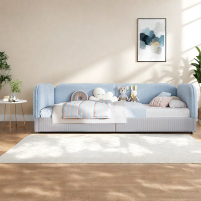 Lits bas sécurisés, lit simple en molleton en peluche, chambre d'enfant moderne Montessori
