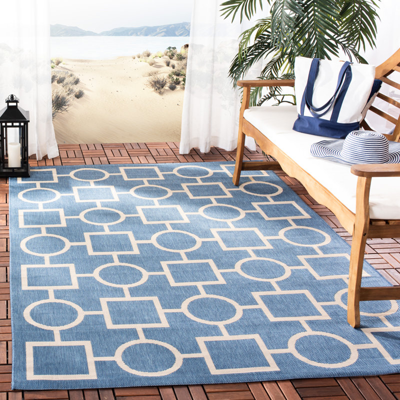 Courtyard Performance Geometric Rug, 5'3" x 7'7"