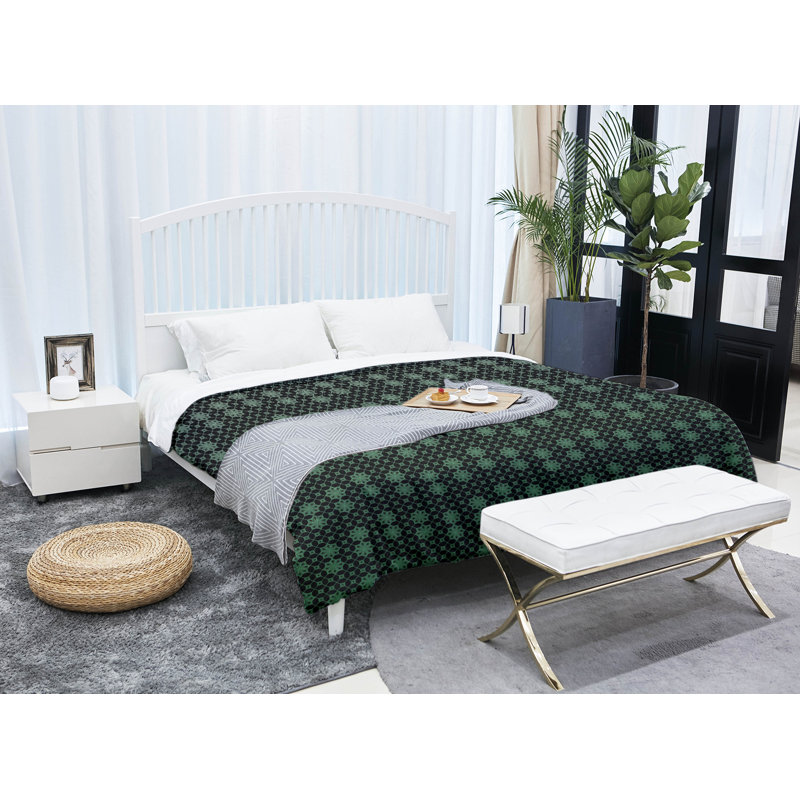 Katelyn Elizabeth Modern & Contemporary Polyester Geometric Shapes Comforter, King Comforter, Green Ombre