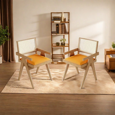 Chaise en bois massif à vent crème