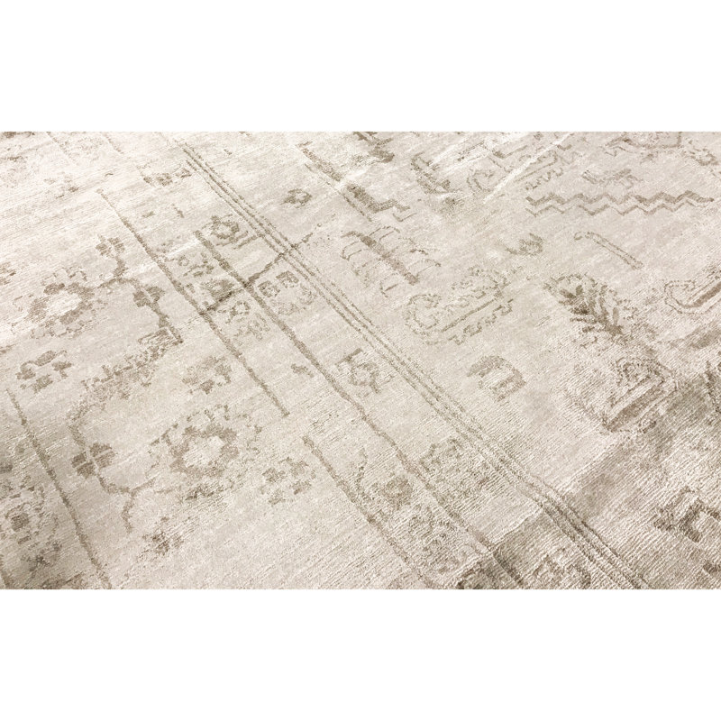 Neo Villa Oriental Area Rug in Gray, Rectangle 6' x 8'11"