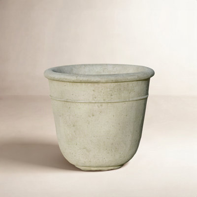 Carema Pot Planter
