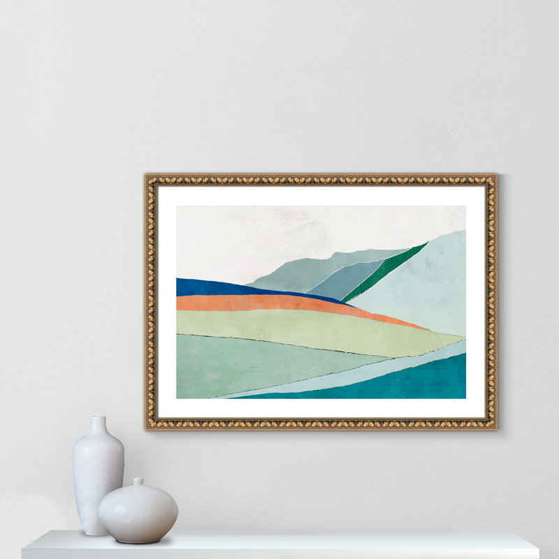 Camuto Hills Beneath R mobile Sun - reproduction d'art, Papier avec cadre à perles dorées, H 25,5 po x l 35,5 po x P 1,13 po
