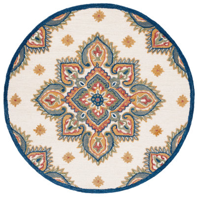 Blossom Hand Tufted Wool/Cotton Oriental Rug in Ivory/Green