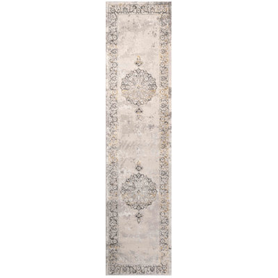 Aniyah Oriental Area Rug