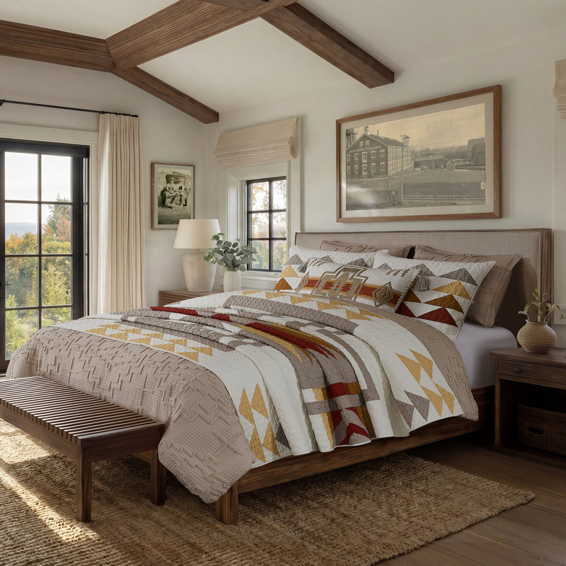HARDING F/Q QUILT SET IVORY, Queen Quilt + 2 Standard Shams
