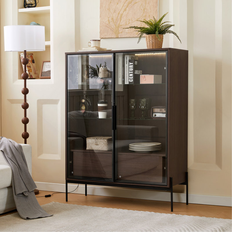 Vitrine lumineuse moderne avec rangement polyvalent et design élégant, Noyer foncé