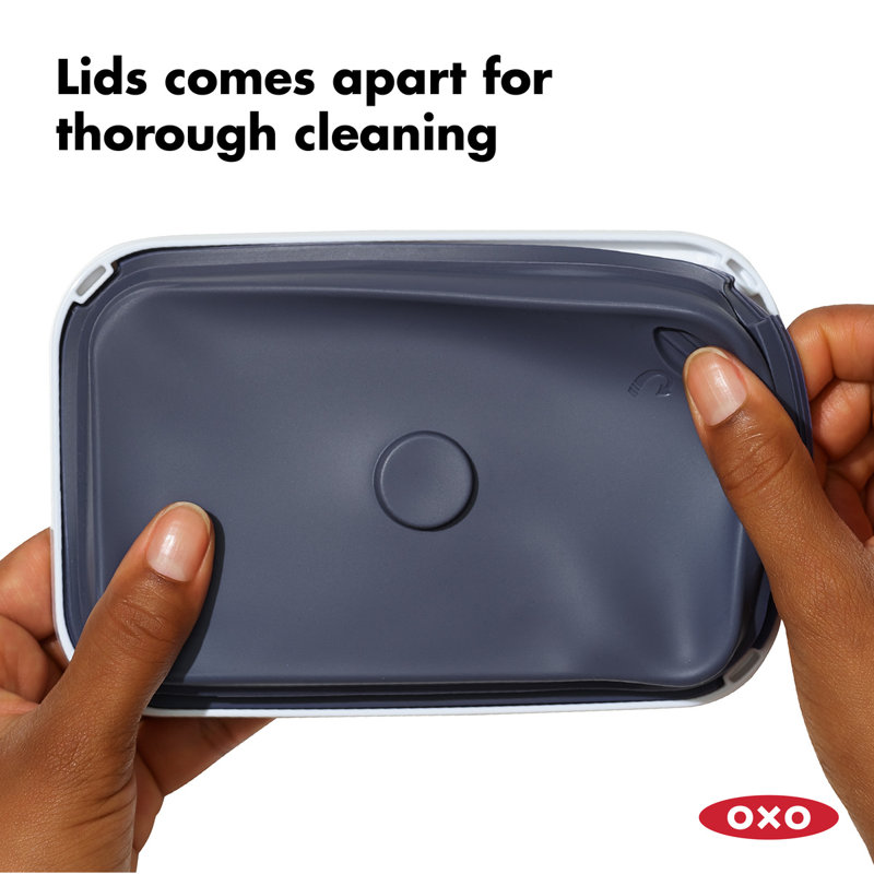 Medium Clear Plastic Pop Container with Gray Lid