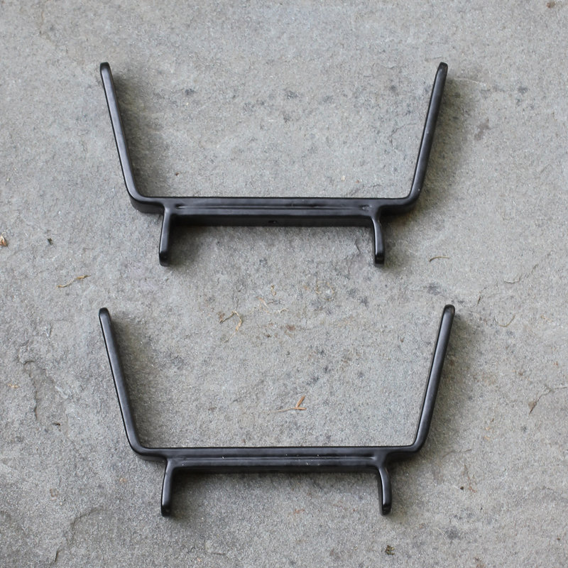 Black Steel 6-Inch Flower Box Rail Bracket for 2x4 Railings