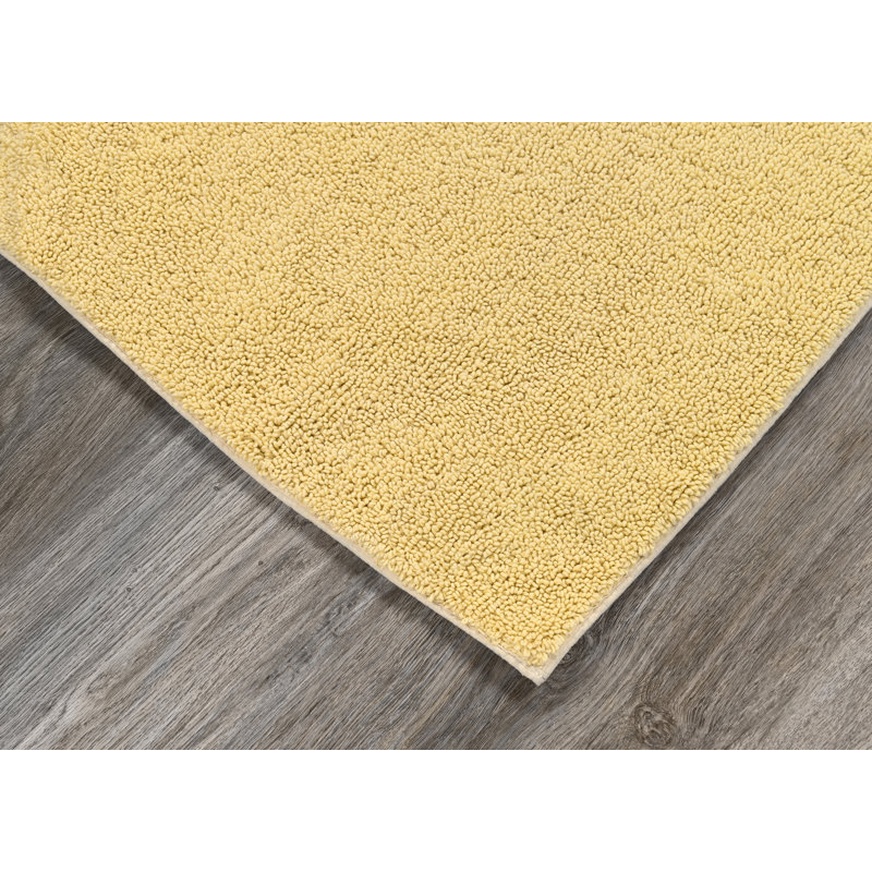 Tapis pour salle de bain Roanoke, L 24 po x L 40 po, Jaune doux