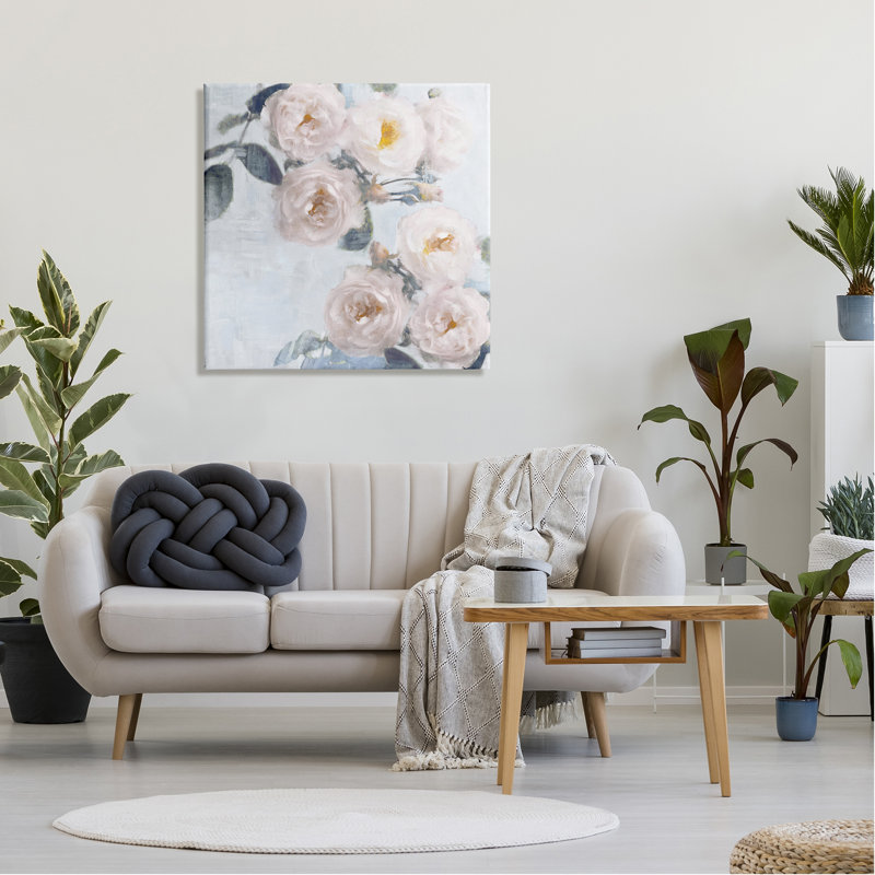 «Delicate Pink Roses Arrangement» par Emily Ford - impression, H 30 po x l 30 po x P 1,5 po, Toile tendue