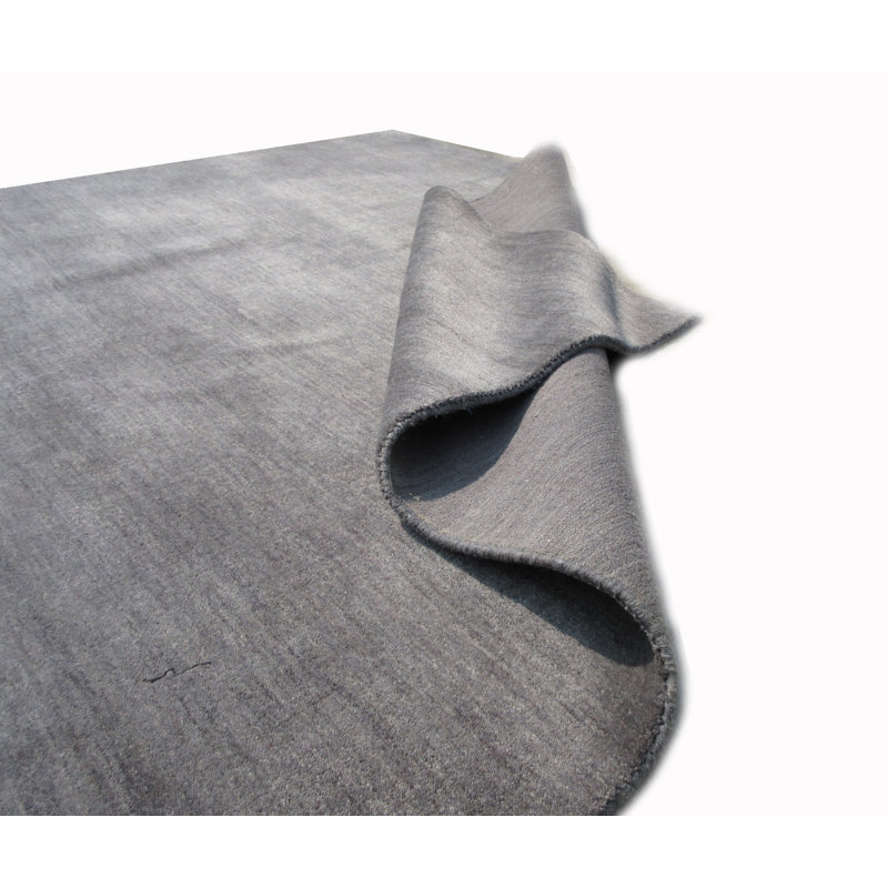 Tapis gris en soie 6X9