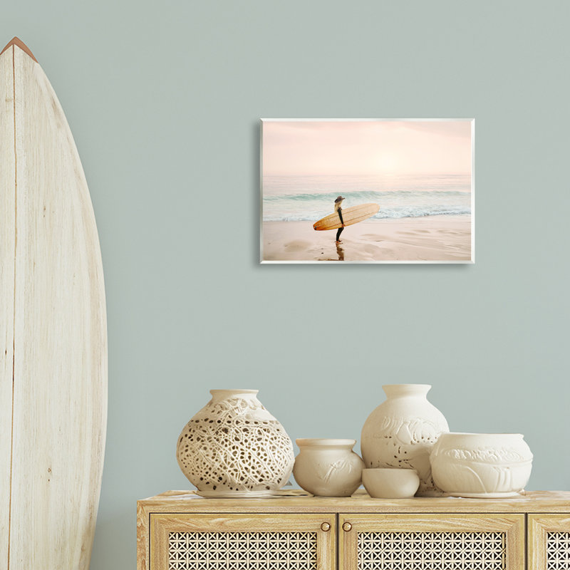 «Surfer Cowgirl on Beach», art mural par Sissi et Seb, H 13 po x l 19 po
