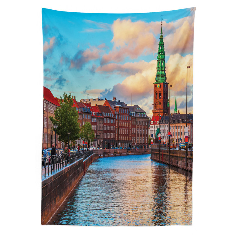 Tablecloth, 70" L x 52" W