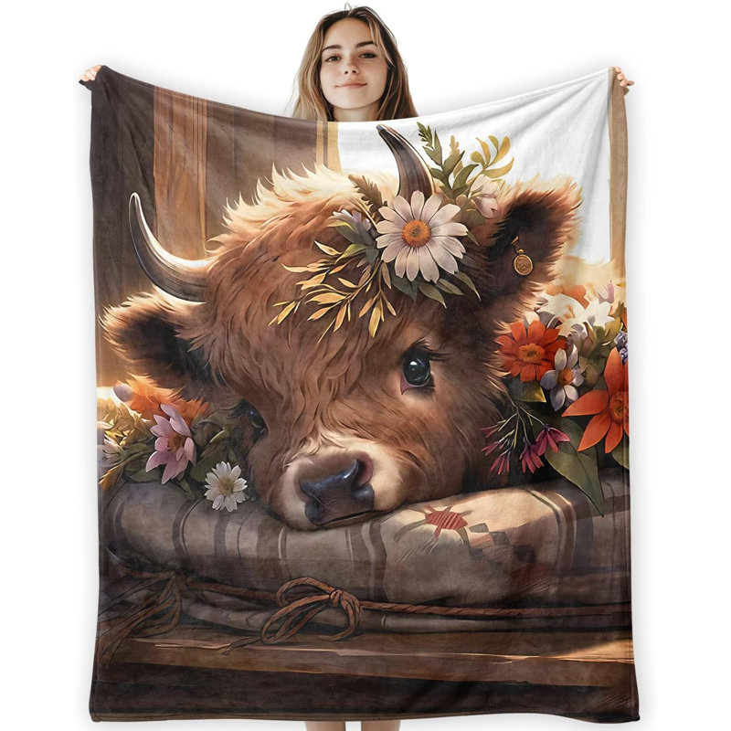 Jeté Highland Cow, 40" L x 30" W