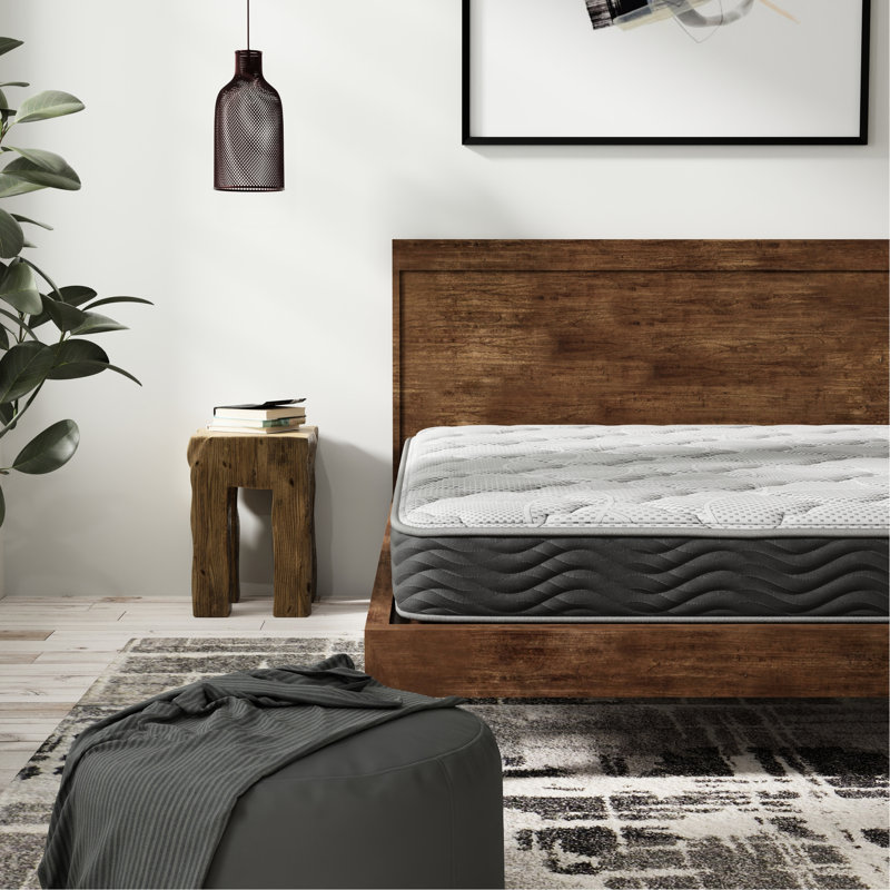 Matelas pour grand lit ferme de 8 pouces, ressorts ensachés individuellement, mousse de soulagement adaptative, bonne efficacité d'isolation des mouvements, fonctionnalité de soutien aux bords, construction respirante, confort des États-Unis