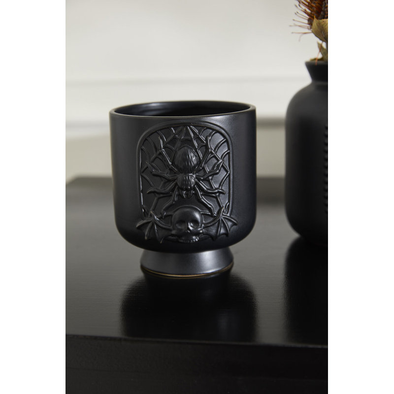 Black Magic Pot 4.75"x 5.25"