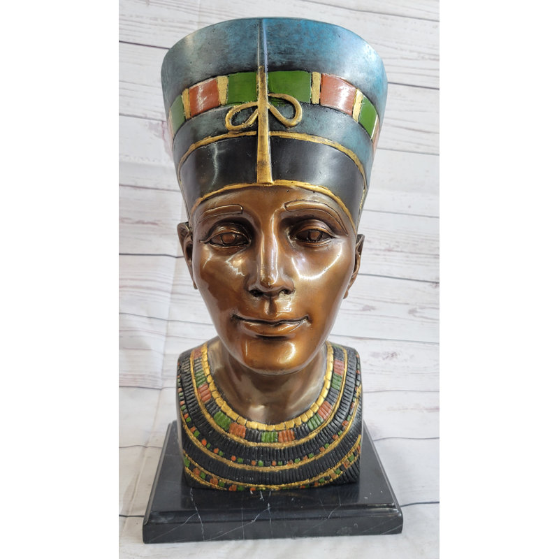Sculpture buste égyptien Yvo Nefertiti