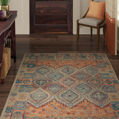 Shantae Oriental Indoor Rug