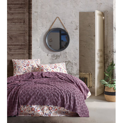 Cotton Geometric Shapes Coverlet