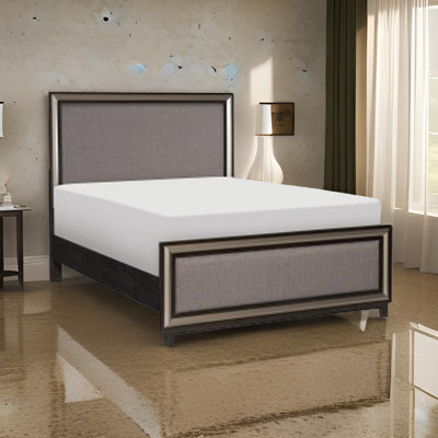 Riesco Upholstered Standard Bed