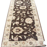 Agra Wool Oriental Area Rug in Brown