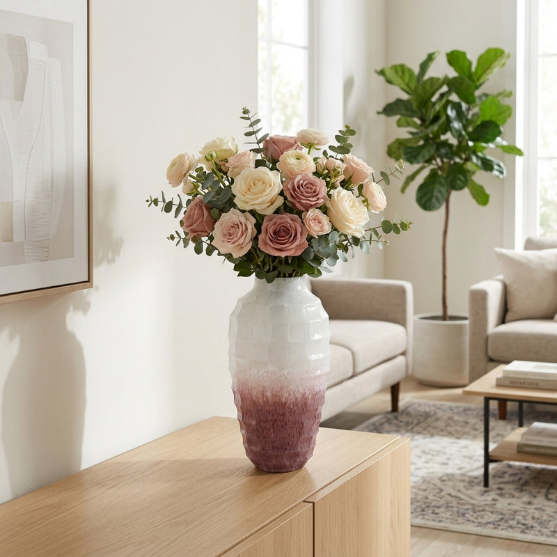 Vase en verre Modern, H 16 po x l 8 po x P 8 po