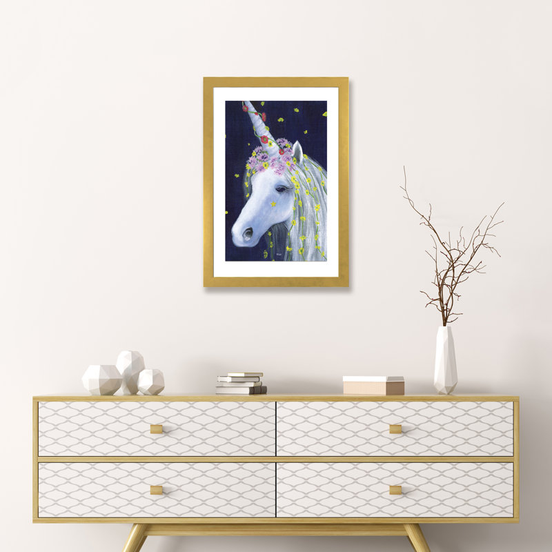 «Unicorn IV» par Tava - impression d'art graphique, Blanc, H 24 po x l 16 po x P 1 po, Papier encadré doré