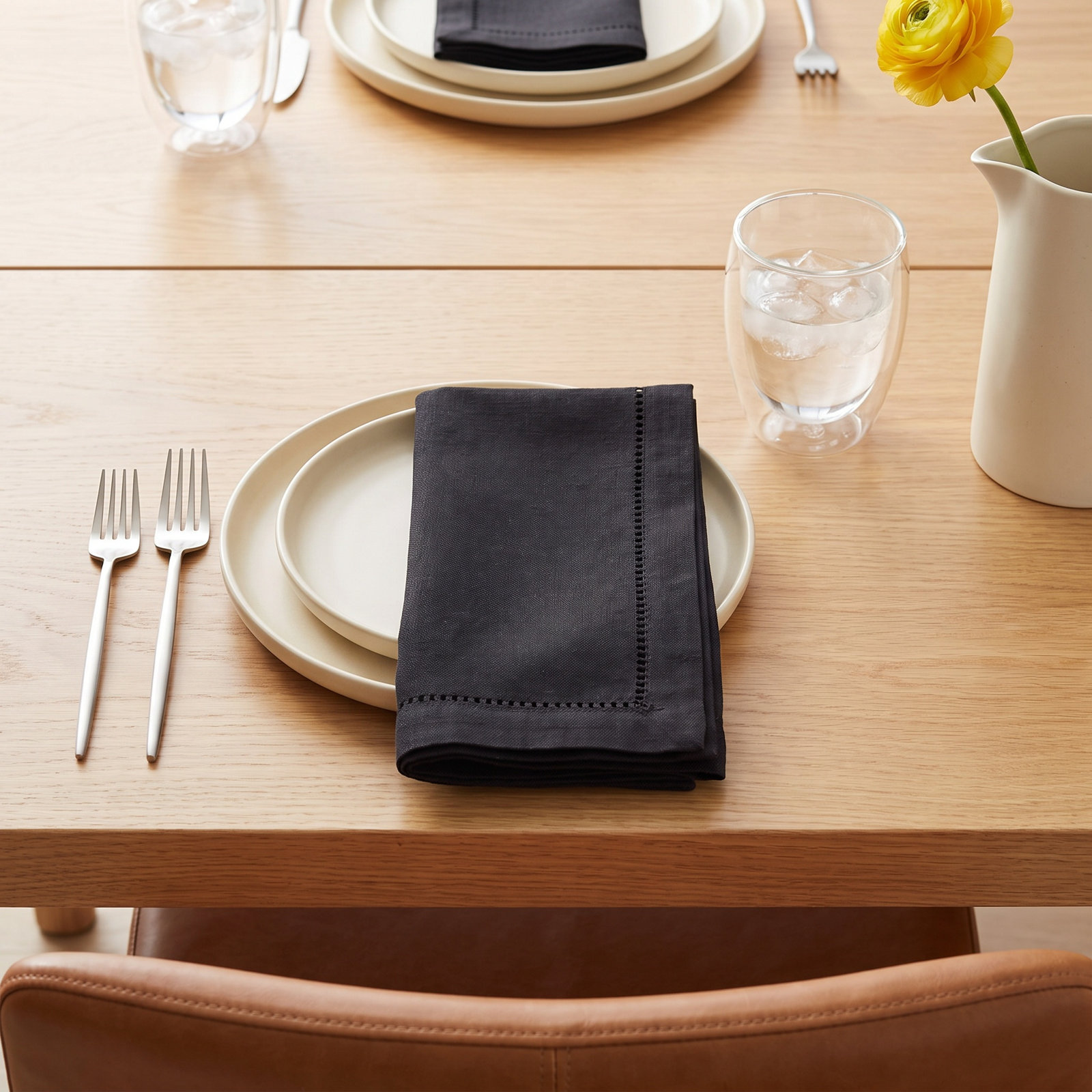 Kelton Napkin, 20" L x 20" W