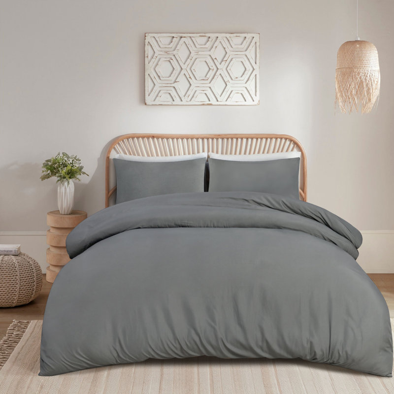 Jermelle Microfiber Solid Colour Duvet Cover with Pillowcases, Gray