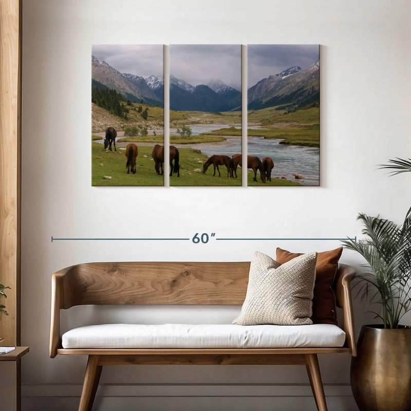 Brampt Karakol Horses, 28" H x 45" W