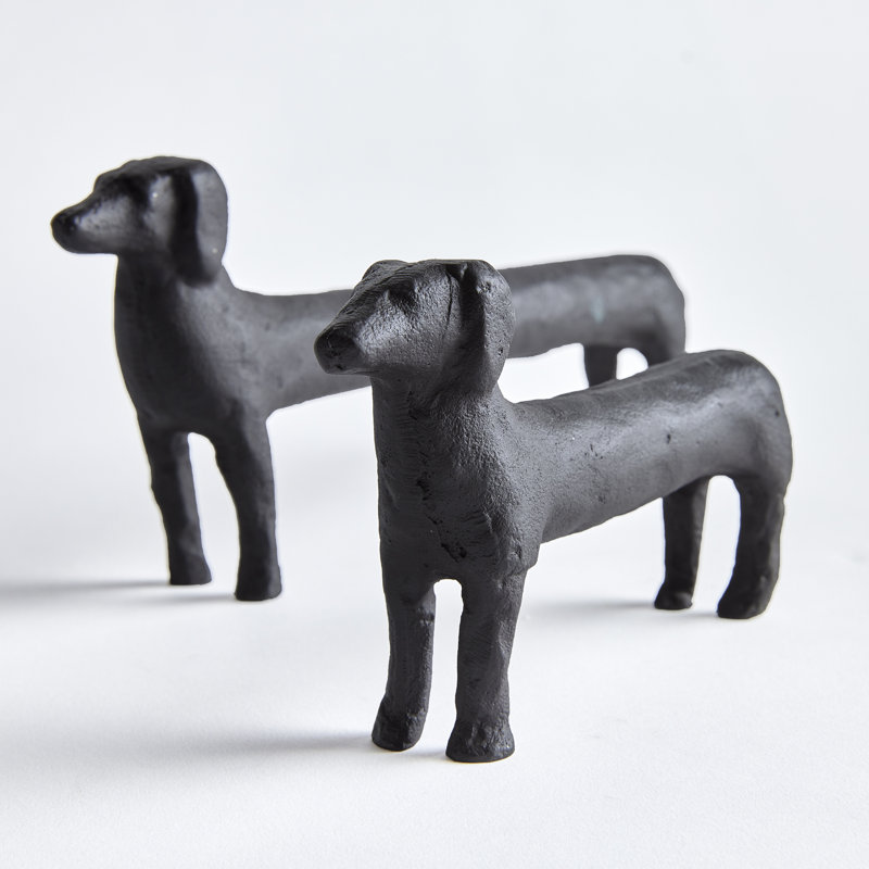 Connley Dogs, Black
