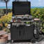 Chariot de barbecue extérieur en métal avec armoire de rangement, table pliable, roulettes, plateau en acier inoxydable, crochets et support à épices