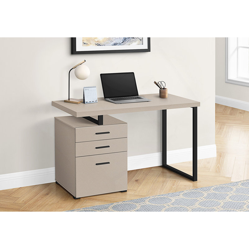 Bureau d'ordinateur moderne de 48 pouces avec installation réversible et tiroirs de rangement pour l'efficacité du bureau à domicile.