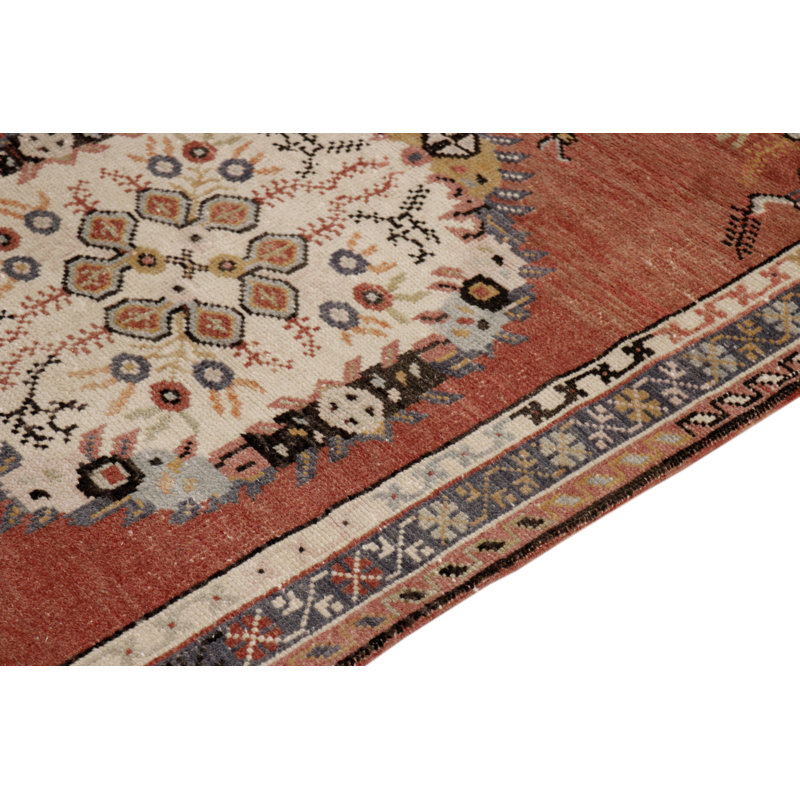 Ivory Coral Vintage Hand-Knotted Wool Area Rug 3' x 5'9"