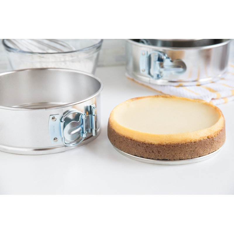 Steel Non-Stick Round Springform Pan Set, 3-Piece
