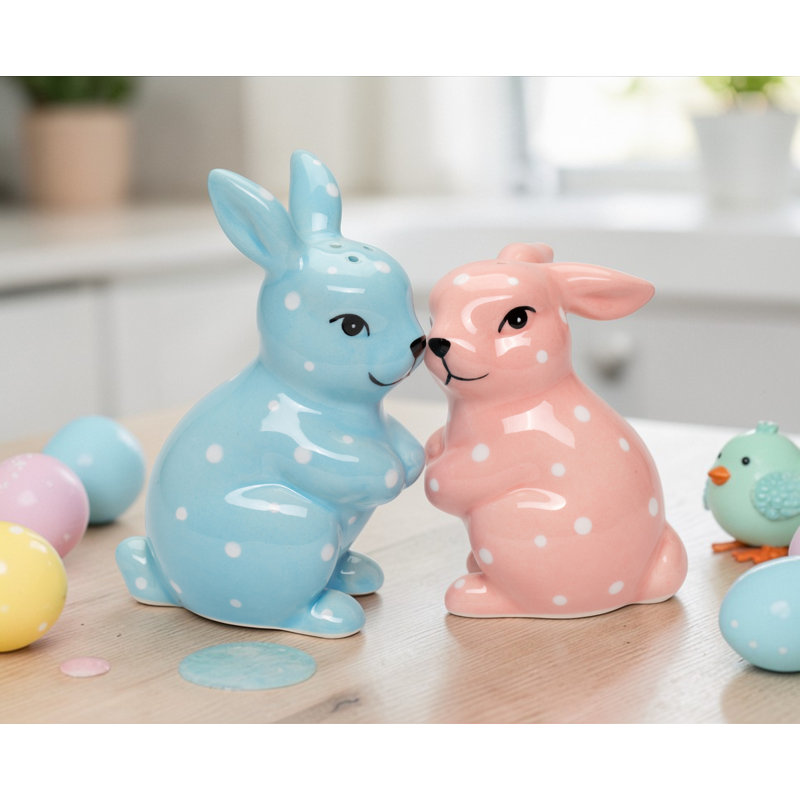 Lapins de Pâques, bleu et rose, sel et poivre