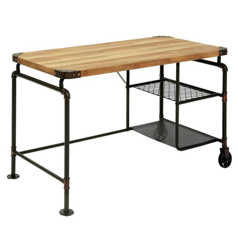 Bureau d'inspiration industrielle avec un plateau en bois noir antique et des roulettes décoratives