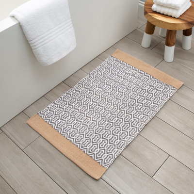 Deshaunta Cotton Blend Bath Mat