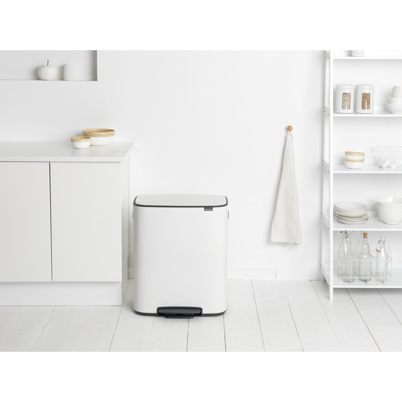 Brabantia Bo 60 Litre Pedal Bin, White