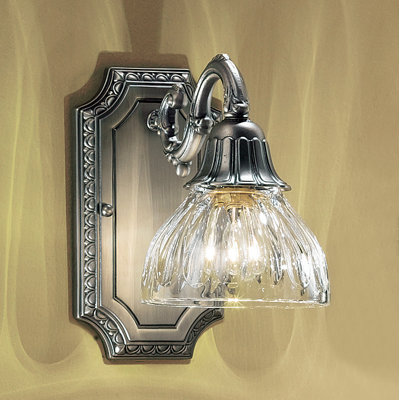 Fagundes Armed Sconce