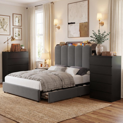 Ensemble de chambre à coucher 3 pièces comprenant un lit à DEL, 2 tiroirs sous le lit et une commode à 5 tiroirs (2 pièces).